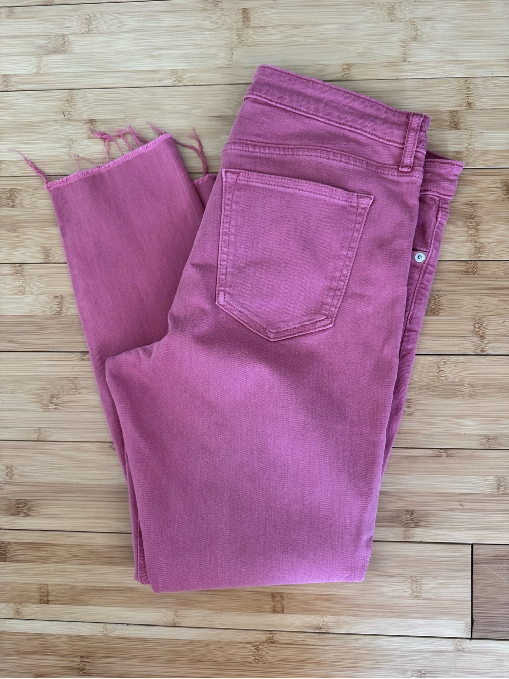 GAP Punk Frayed-Hem Jeans 12/31